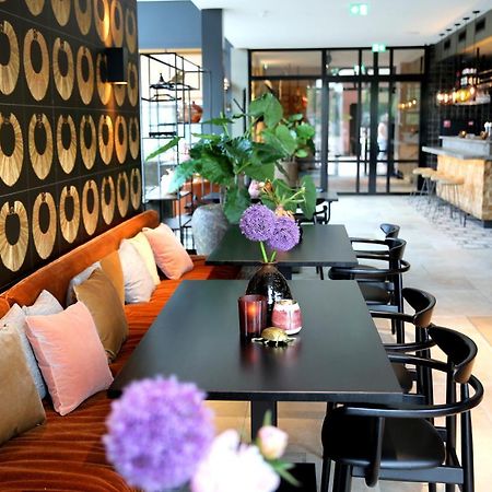 Van Der Valk Hotel Den Haag - Voorschoten Eksteriør billede