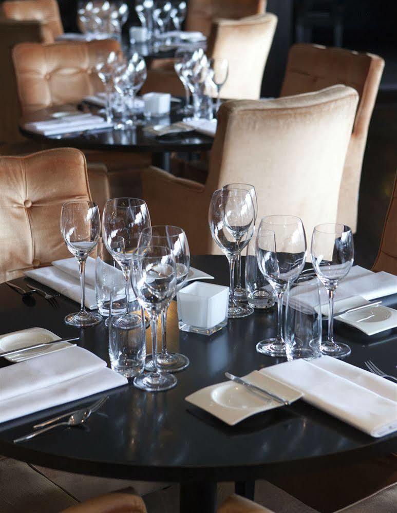 Van Der Valk Hotel Den Haag - Voorschoten Eksteriør billede